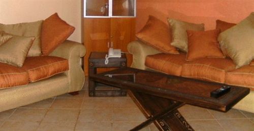 Fahari Guest House 나이로비 외부 사진